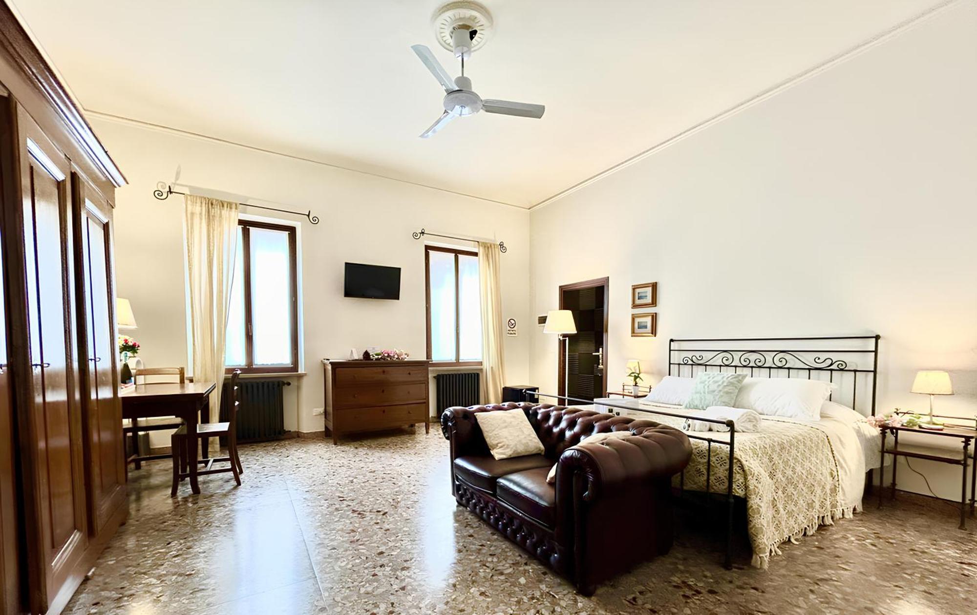 Elle Palace - Simply Elegant Gasthof Verona