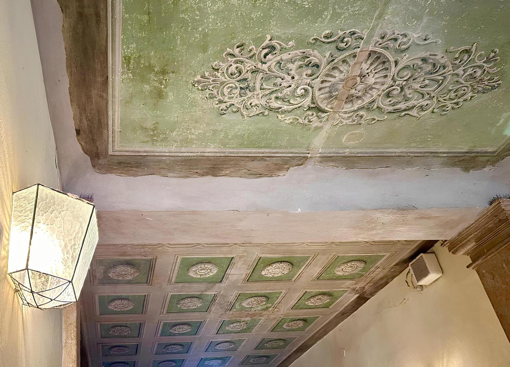 Elle Palace - Simply Elegant * Verona